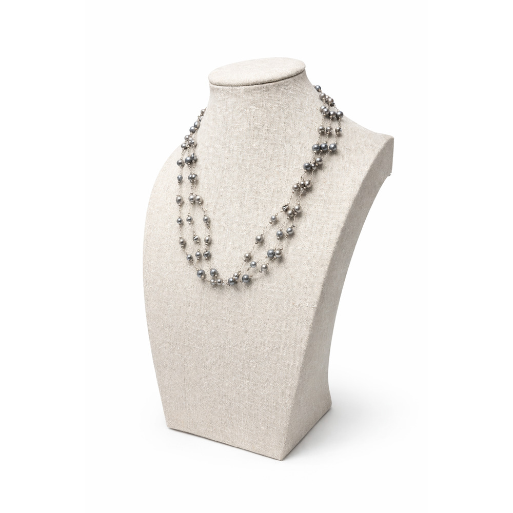 Vintage CAROLEE Triple-Strand Pearl-like Multi tone Bead Necklace
